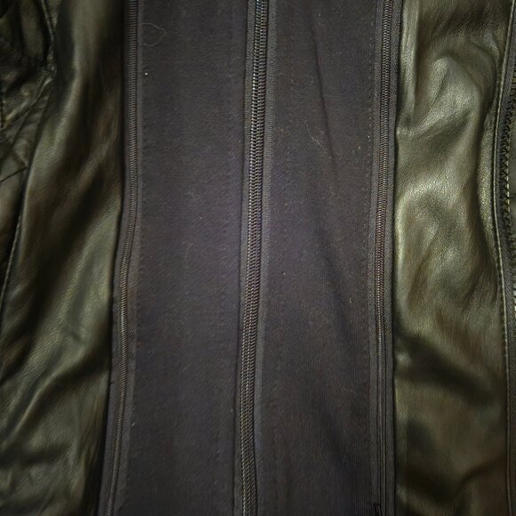 Boys leather jacket with detachable hoodie - Picture 4 of 10